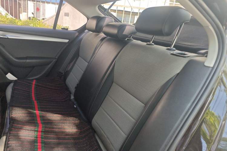 Used Skoda Octavia 2017 1.6L Automatic Chuanxing Edition Left Rear Seat