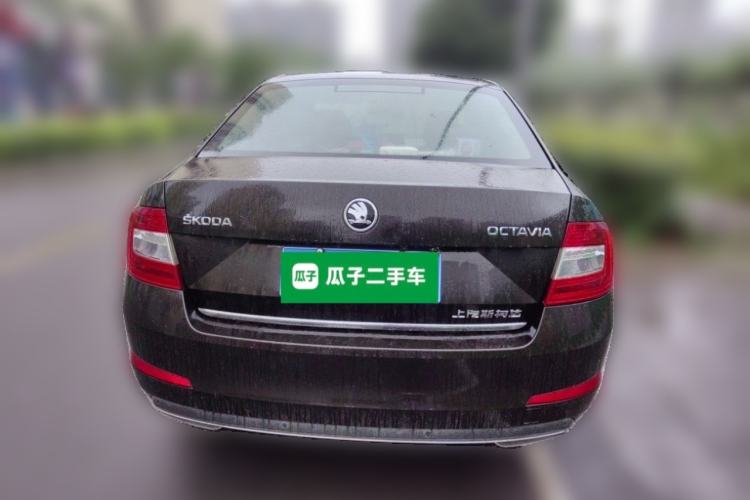 Used Skoda Octavia 2017 1.6L Manual Smart Drive Edition Rear