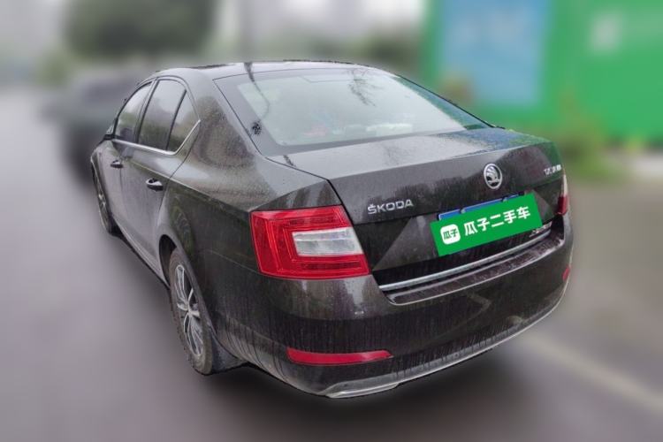 Used Skoda Octavia 2017 1.6L Manual Smart Drive Edition Rear Left 45 Deg