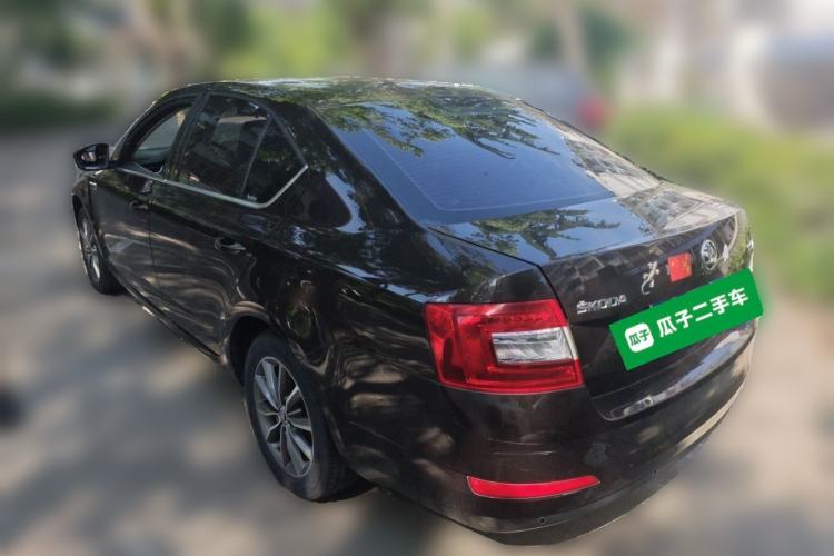 Used Skoda Octavia 2017 1.6L Automatic Chuanxing Edition Rear Left 45 Deg