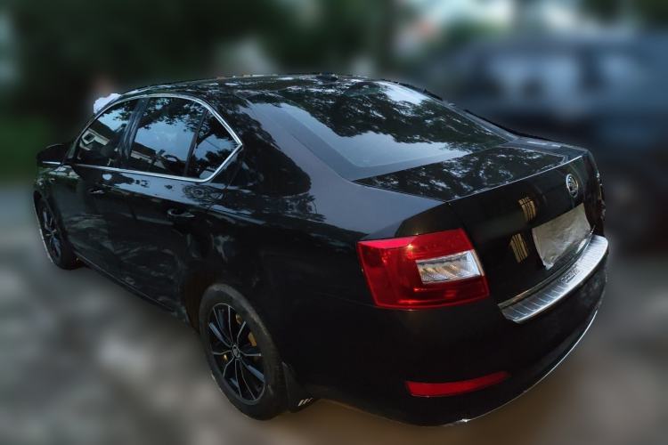 Used Skoda Octavia 2017 1.6L Manual Smart Drive Edition Rear Left 45 Deg