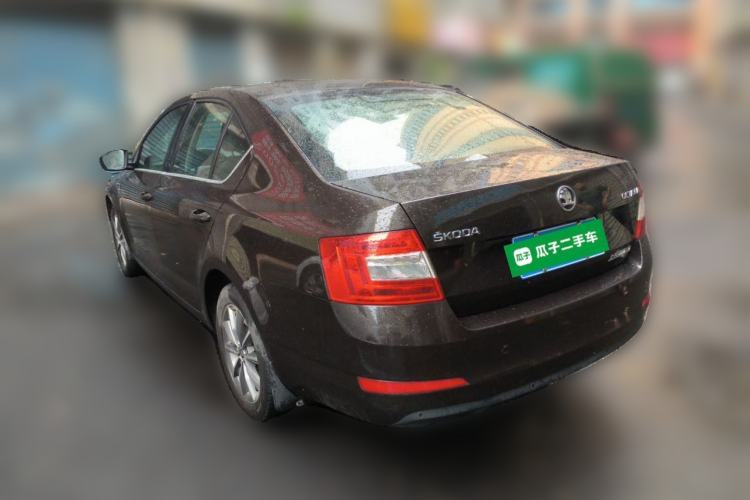Used Skoda Octavia 2017 1.6L Automatic Chuanxing Edition Rear Left 45 Deg