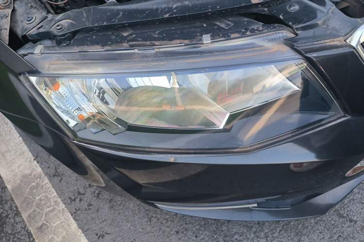 Used Skoda Octavia 2017 1.6L Manual Smart Drive Edition Right Front Headlight