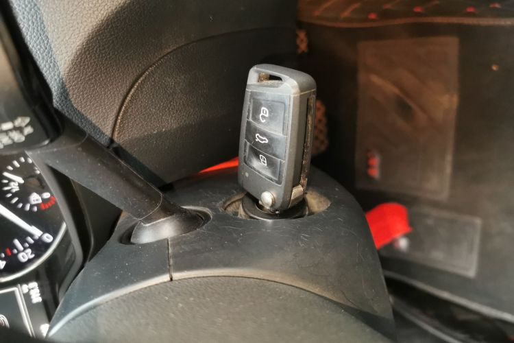 Used Skoda Octavia 2017 1.6L Automatic Smart Drive Edition Vehicle Key