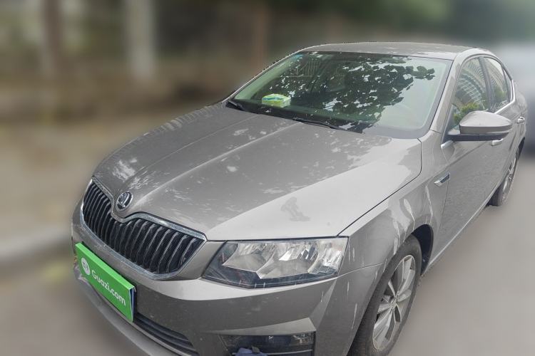 Used Skoda Octavia 2017 1.6L Automatic Chuanxing Edition Guazi used car, China used car export, Used car for sale, Used  cars, Cheapest cars for sale