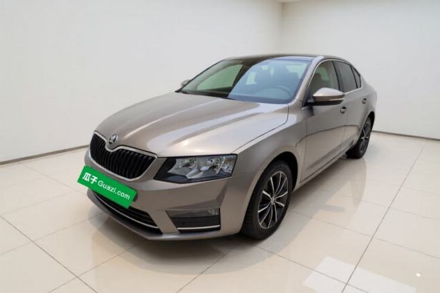 Skoda Octavia 2017 1.6L Automatic Smart Drive Edition d’occasion
