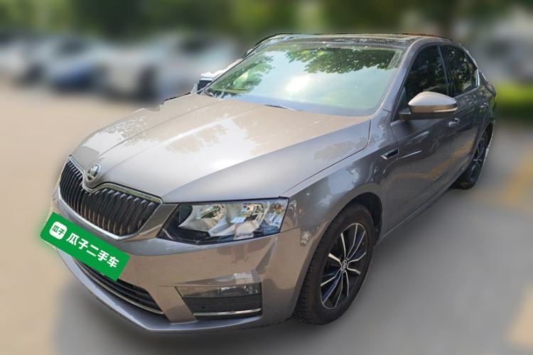 Skoda Octavia 2017 1.6L Automatic Smart Drive Edition usado Guazi used car, China used car export, Used car for sale, Used cars, Cheapest cars for sale