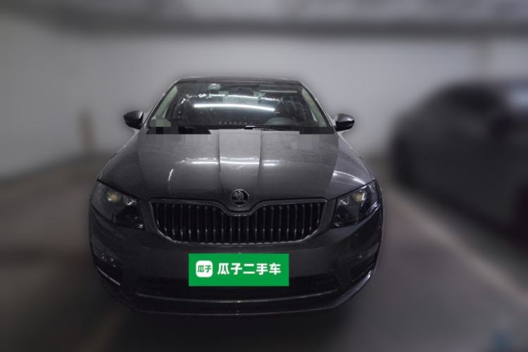 Used Skoda Octavia 2017 1.6L Automatic Smart Drive Edition Front