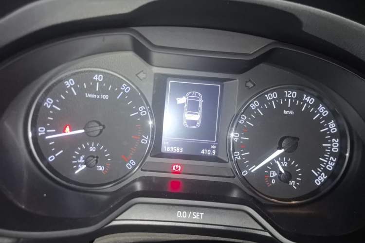 Used Skoda Octavia 2017 1.6L Manual Smart Drive Edition Instrument Cluster