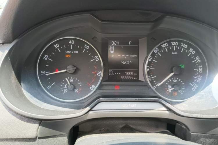 Used Skoda Octavia 2017 1.6L Automatic Chuanxing Edition Instrument Cluster