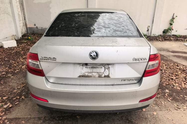 Used Skoda Octavia 2017 1.6L Automatic Chuanxing Edition Rear