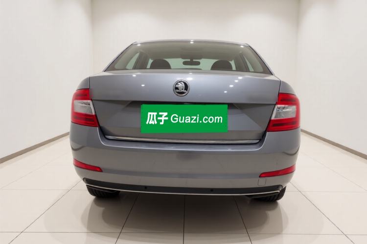 Used Skoda Octavia 2017 1.6L Automatic Smart Drive Edition Rear