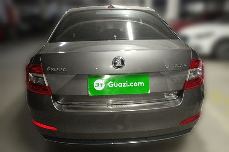 Used Skoda Octavia 2017 1.6L Manual Smart Drive Edition Rear