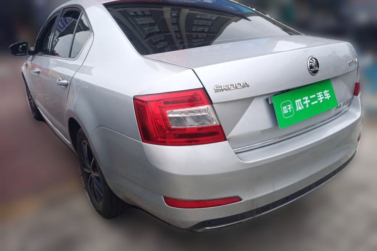Used Skoda Octavia 2017 TSI280 DSG Smart Drive Edition Rear Left 45 Deg