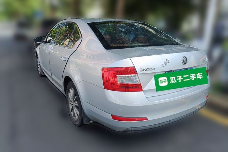 Used Skoda Octavia 2017 1.6L Automatic Chuanxing Edition Rear Left 45 Deg