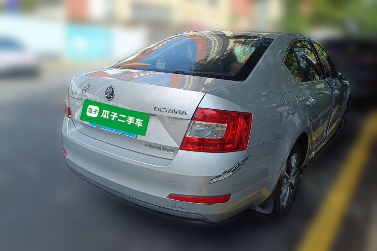 Used Skoda Octavia 2017 1.6L Automatic Chuanxing Edition Rear Right 45 Deg