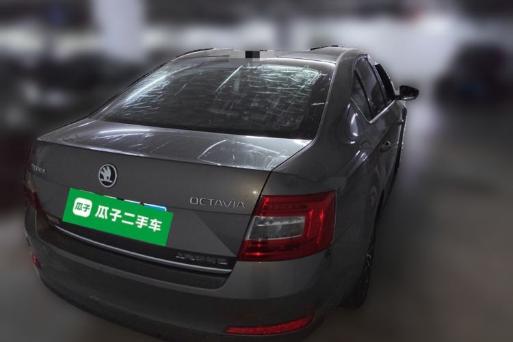 Used Skoda Octavia 2017 1.6L Automatic Smart Drive Edition Rear Right 45 Deg