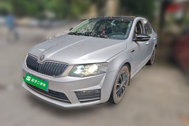 Used Skoda Octavia 2017 1.6L Automatic Smart Drive Edition