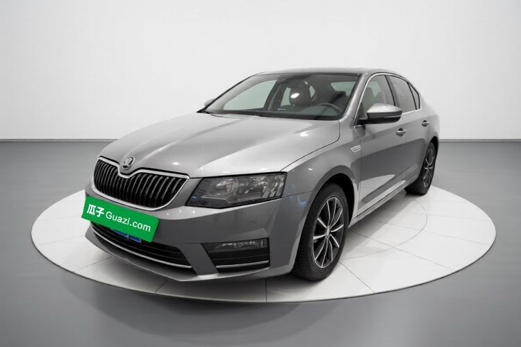 Gebrauchter Skoda Octavia 2017 1.6L Automatic Smart Drive Edition Guazi used car, China used car export, Used car for sale, Used  cars, Cheapest cars for sale
