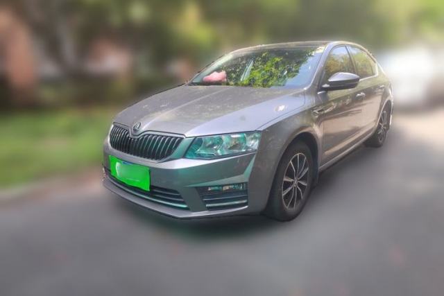 Used Skoda Octavia 2017 1.6L Automatic Smart Drive Edition