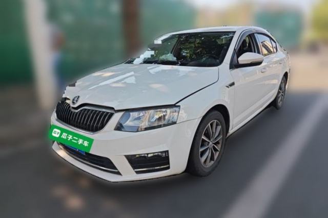 Used Skoda Octavia 2017 1.6L Manual Front-Wheel-Drive Version