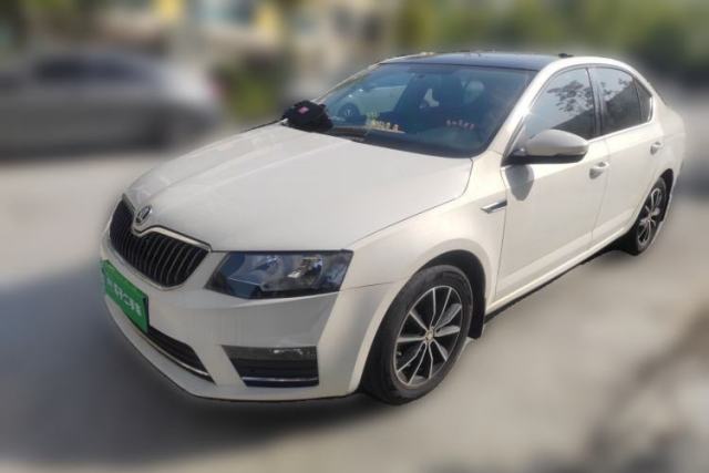 Used Skoda Octavia 2017 1.6L Automatic Smart Drive Edition