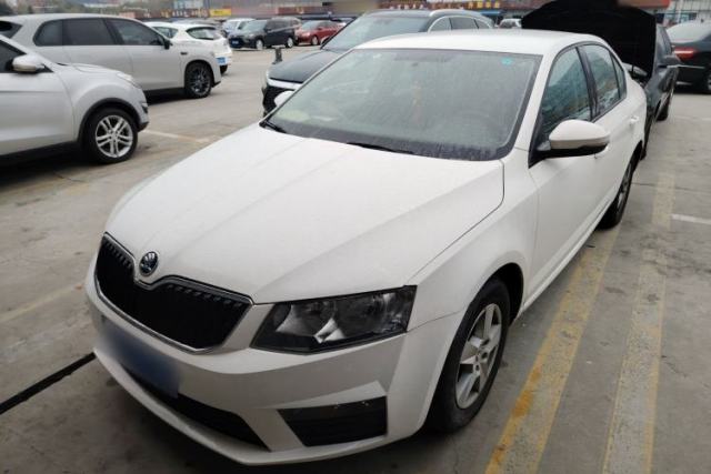 Used Skoda Octavia 2017 Classic Model 1.6L Automatic Standard Edition