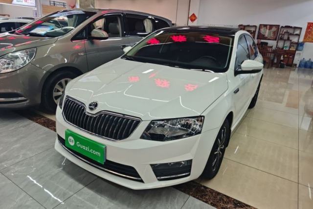 Used Skoda Octavia 2017 1.6L Automatic Smart Drive Edition