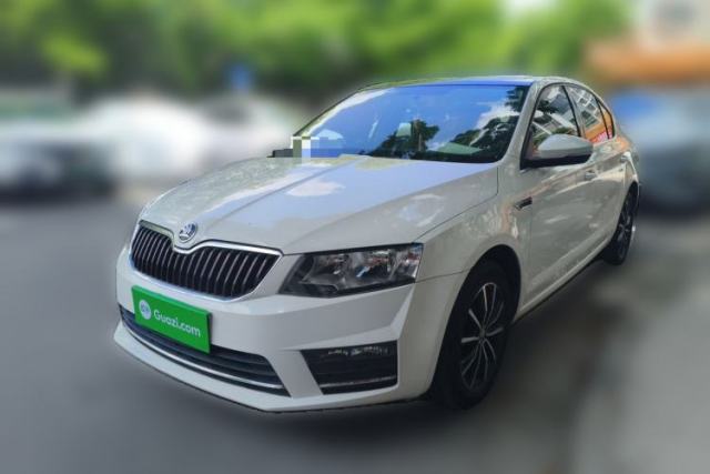 Used Skoda Octavia 2017 1.6L Automatic Smart Drive Edition