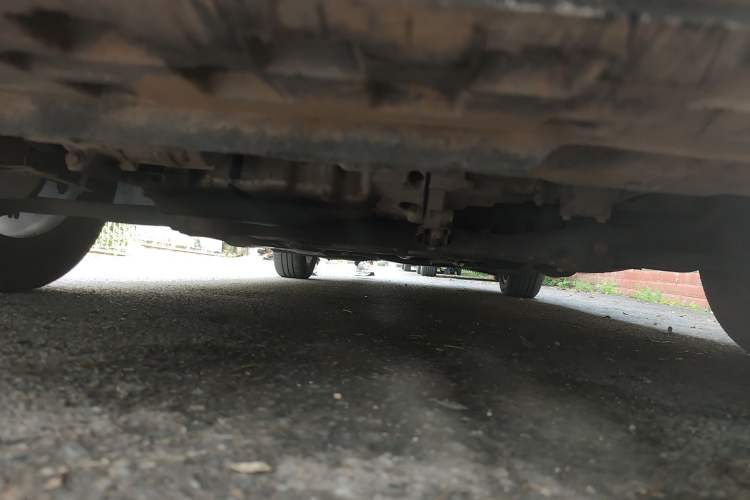 Used Skoda Octavia 2017 1.6L Manual Front-Wheel-Drive Version Chassis Front