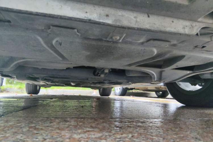 Used Skoda Octavia 2017 1.6L Automatic Smart Drive Edition Chassis Front