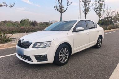 Used Skoda Octavia 2017 Classic Model 1.6L Automatic Comfort Edition