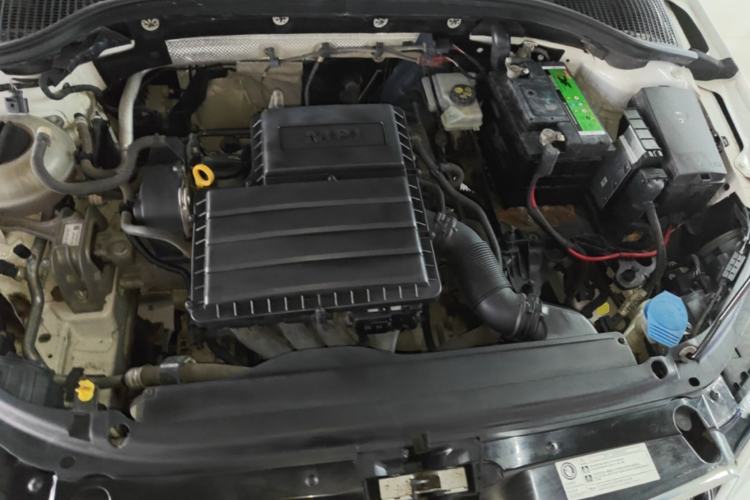 Used Skoda Octavia 2017 1.6L Manual Smart Drive Edition Engine Bay