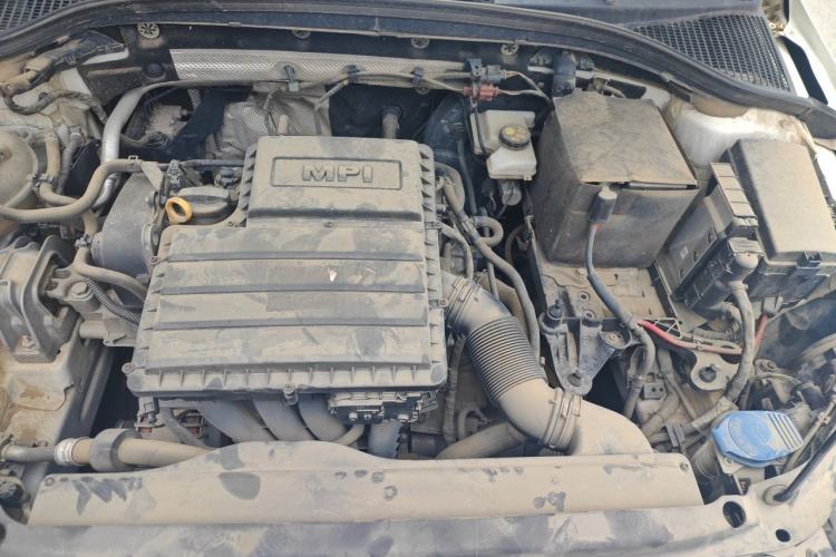Used Skoda Octavia 2017 1.6L Manual Smart Drive Edition Engine Bay