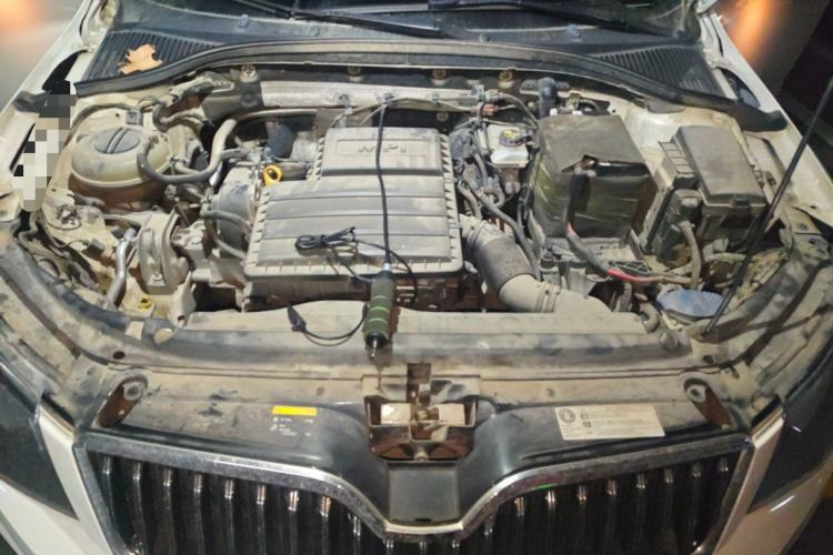 Used Skoda Octavia 2017 1.6L Automatic Smart Drive Edition Engine Bay