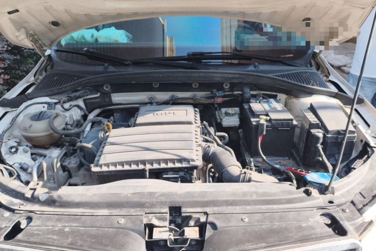 Used Skoda Octavia 2017 1.6L Manual Smart Drive Edition Engine Bay