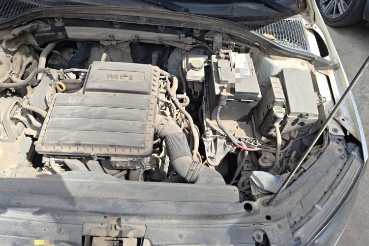 Used Skoda Octavia 2017 1.6L Manual Smart Drive Edition Engine Bay Left