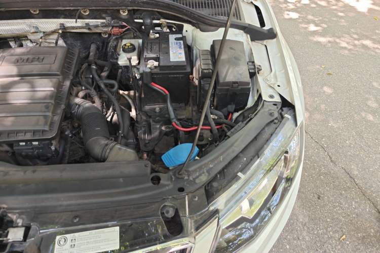 Used Skoda Octavia 2017 1.6L Automatic Smart Drive Edition Engine Bay Left