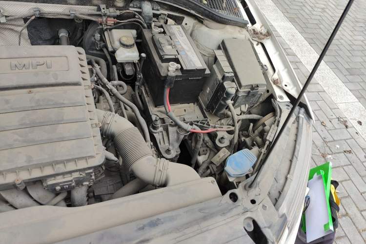Used Skoda Octavia 2017 1.6L Automatic Chuanxing Edition Engine Bay Left