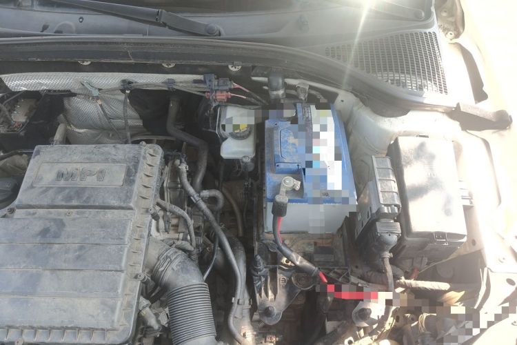 Used Skoda Octavia 2017 1.6L Automatic Chuanxing Edition Engine Bay Left
