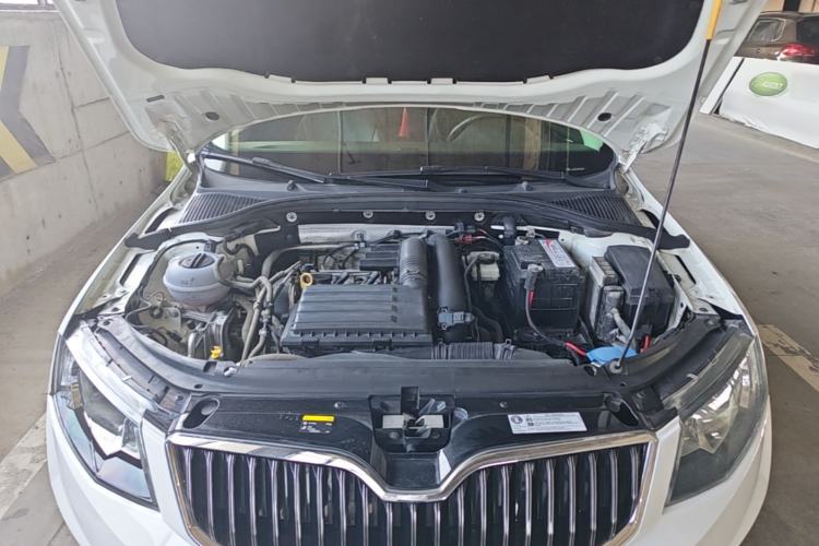 Used Skoda Octavia 2017 TSI280 DSG Smart Drive Edition Engine Bay