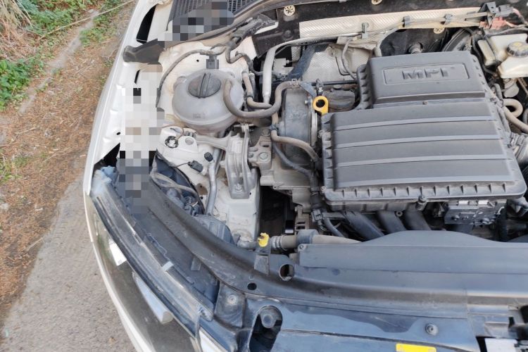 Used Skoda Octavia 2017 1.6L Automatic Smart Drive Edition Engine Bay Right