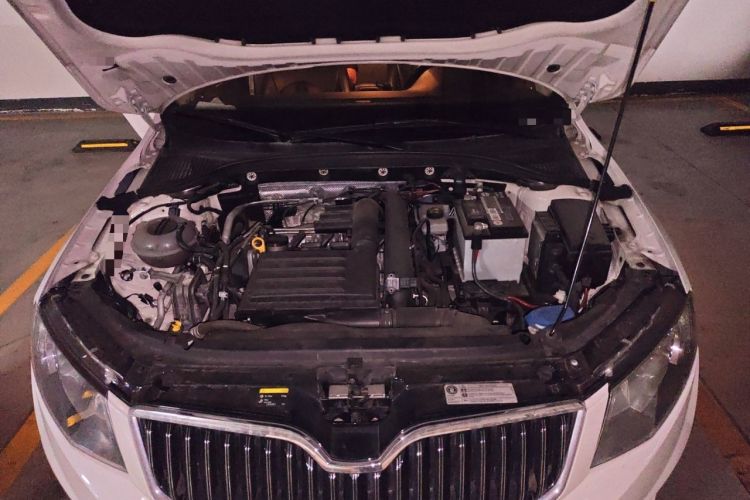 Used Skoda Octavia 2017 TSI280 DSG Smart Drive Edition Engine Bay