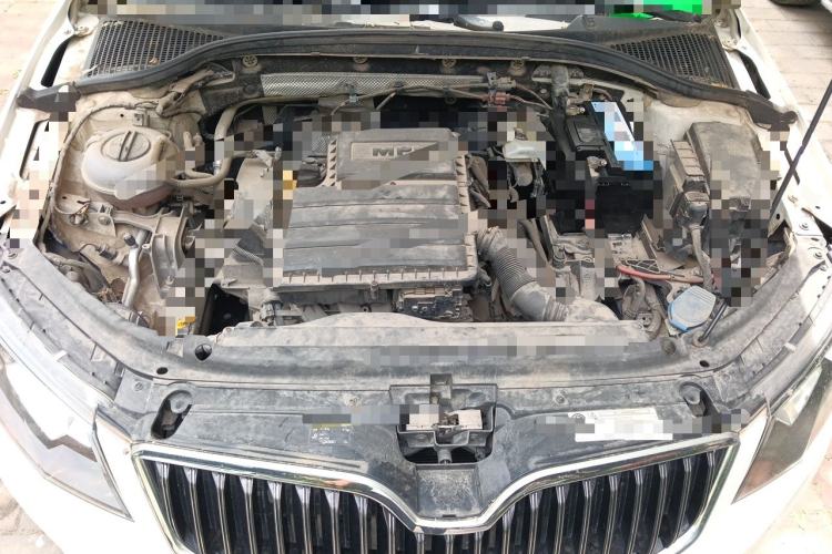 Used Skoda Octavia 2017 1.6L Automatic Smart Drive Edition Engine Bay