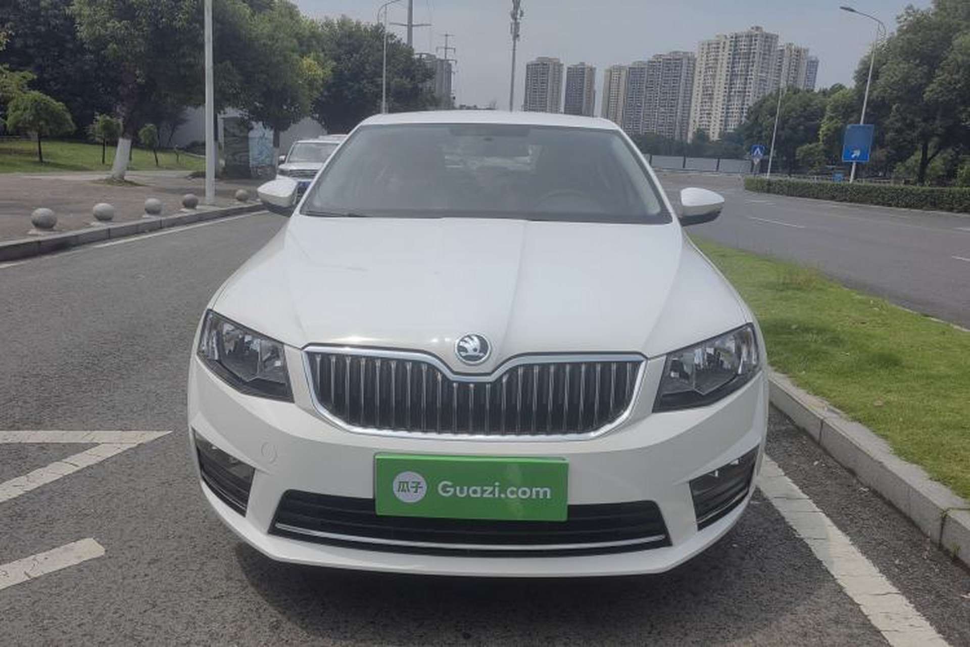 Used Skoda Octavia 2017 1.6L Automatic Chuanxing Edition Exterior 1