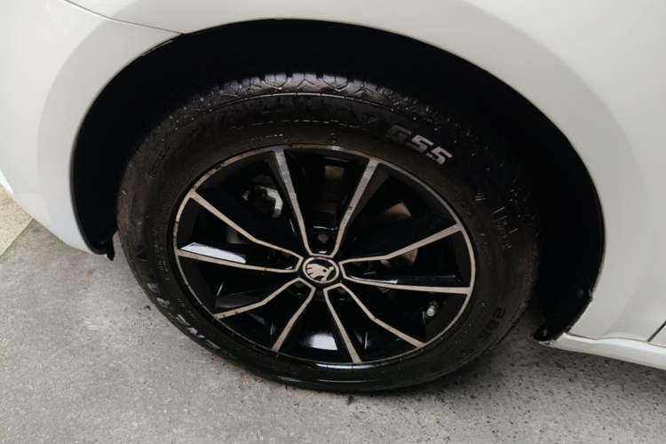 Used Skoda Octavia 2017 TSI280 DSG Smart Drive Edition Exterior 1