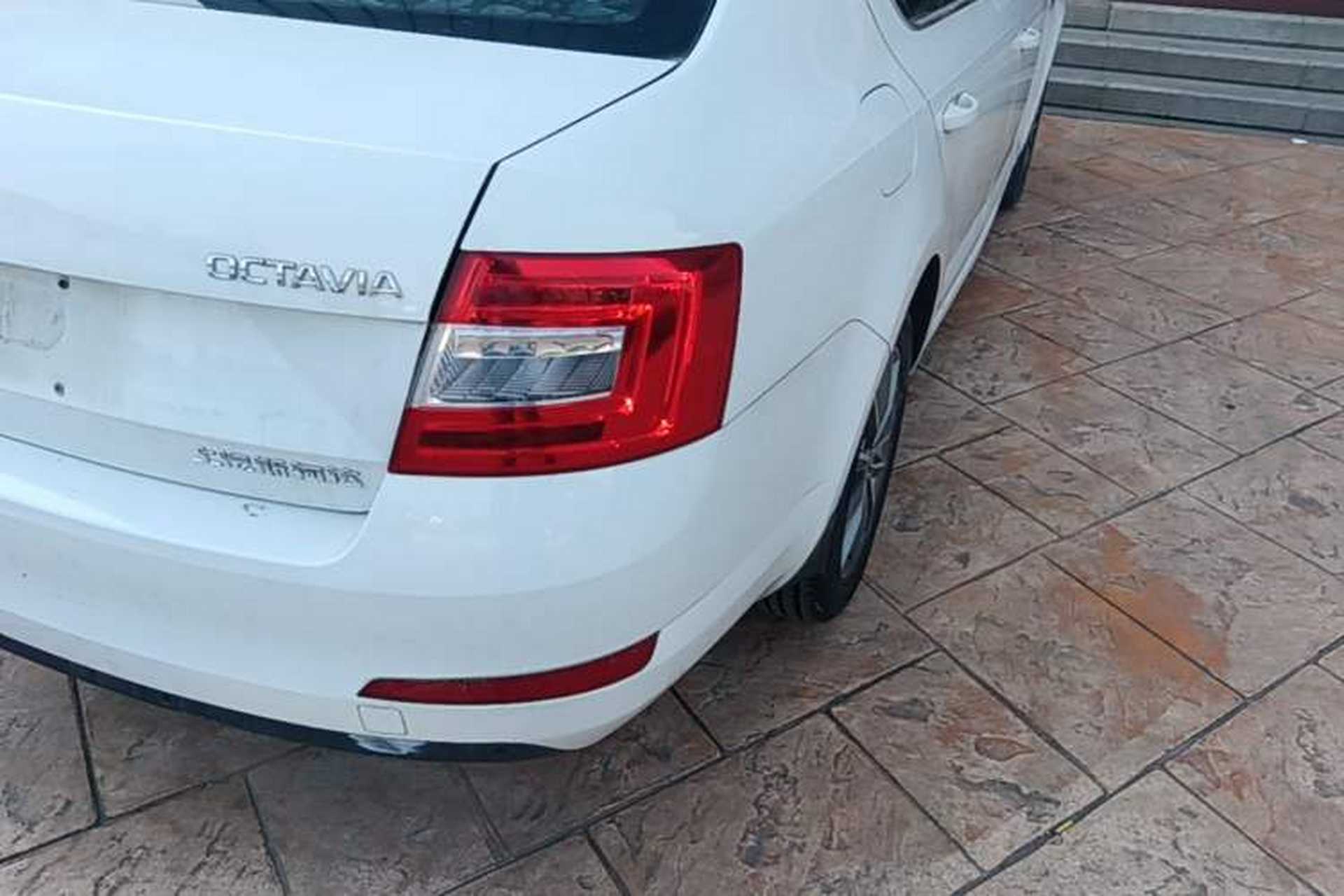 Used Skoda Octavia 2017 1.6L Automatic Chuanxing Edition Exterior 3