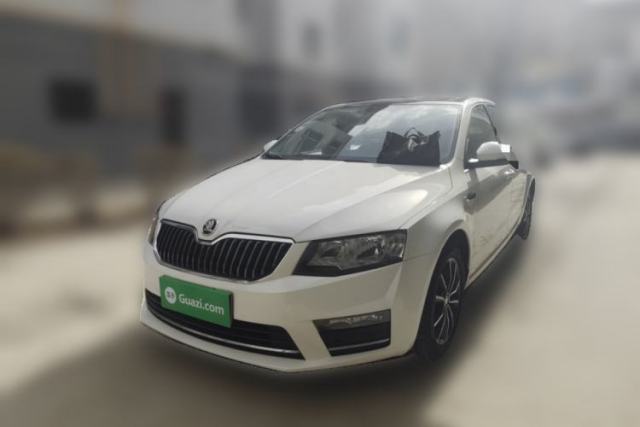 Used Skoda Octavia 2017 1.6L Manual Smart Drive Edition