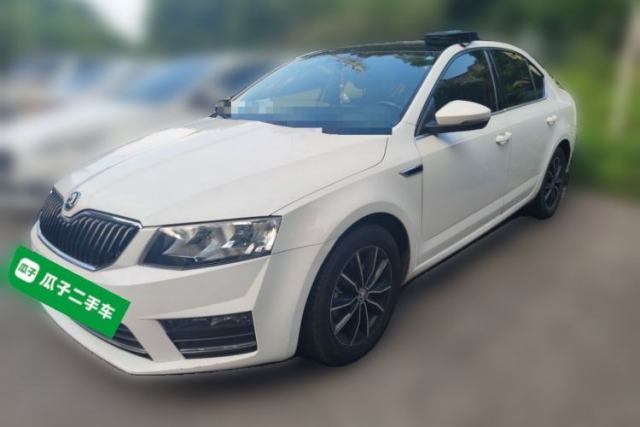 Skoda Octavia 2017 1.6L Manual Trend Edition с пробегом