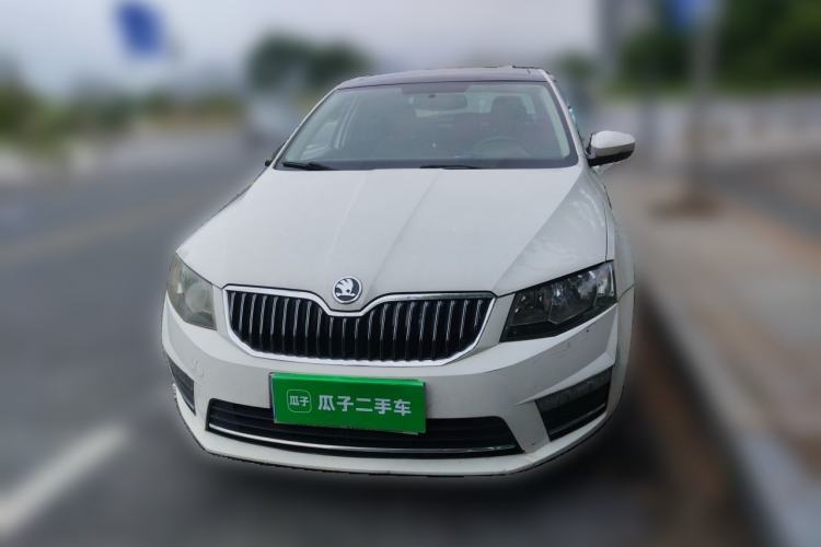 Used Skoda Octavia 2017 1.6L Manual Smart Drive Edition Front